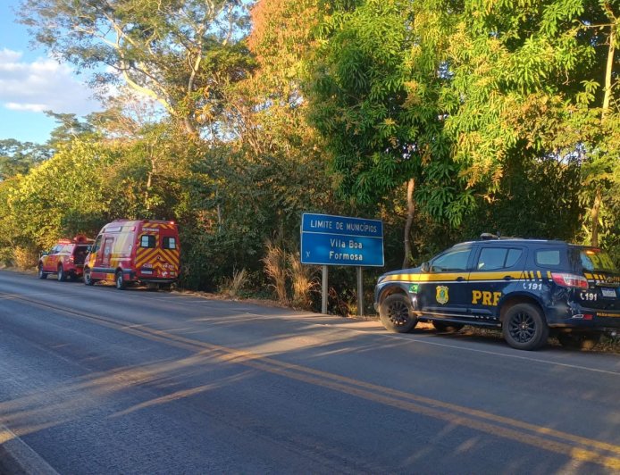 Acidente na BR-020 deixa dois mortos e dois feridos entre JK e Vila Boa